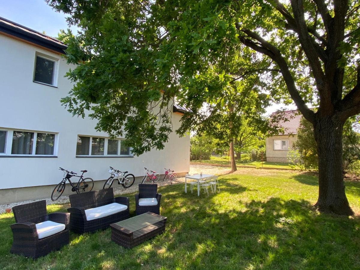 Bike & Fun Apartments - Balatonakarattya Exterior foto